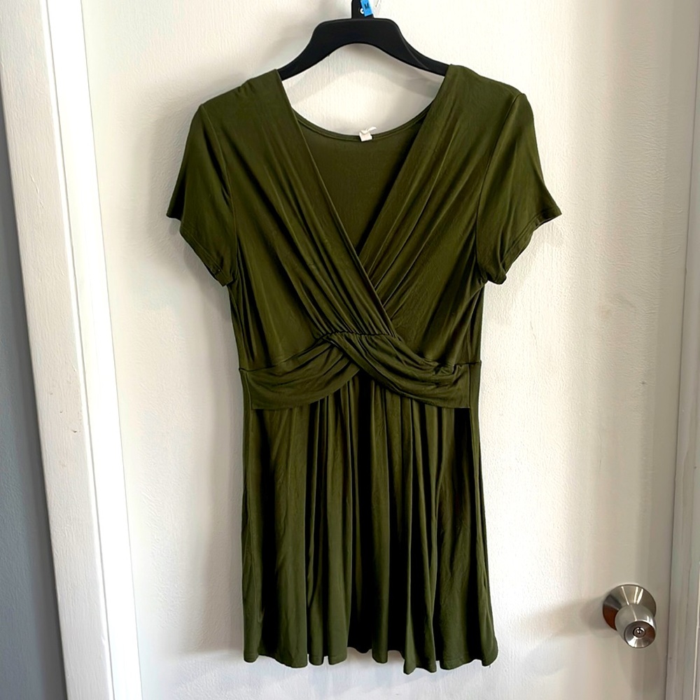 Women’s maternity shirt